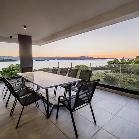 Sv Petar Na Moru Penthouse Superior